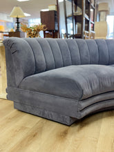Load image into Gallery viewer, Vintage Serpentine Bernhardt Sofa