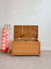Load image into Gallery viewer, Wicker Storage Trunk