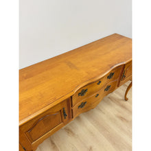Load image into Gallery viewer, Vintage Buffet Pennsylvania House Walnut Traditional Sideboard Server Dovetail