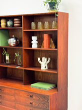 Load image into Gallery viewer, Danish Mid Century Modern Rosewood Shelf unit