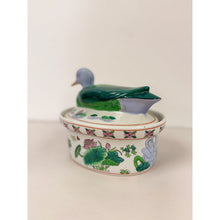 Load image into Gallery viewer, Famille Verte Style Ceramic Duck Figure Lidded Serving Dish