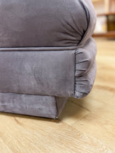 Load image into Gallery viewer, Vintage Serpentine Bernhardt Sofa