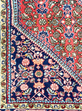 Load image into Gallery viewer, Vintage Bidjar Rug