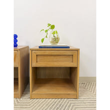 Load image into Gallery viewer, Thomasville Blonde Oak Nightstand Pair Vintage Drawers Storage 22" Wide