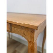 Load image into Gallery viewer, Vintage Desk Henredon Louis XV French Provincial Cabriole Leg Writing Wooden