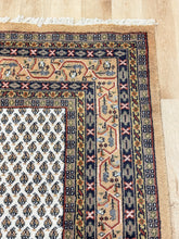 Load image into Gallery viewer, Vintage Indian Wool Rug