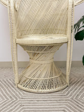 Load image into Gallery viewer, Vintage Peacock Chair