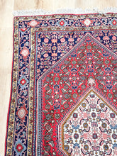 Load image into Gallery viewer, Vintage Bidjar Rug