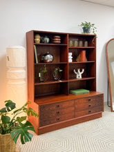 Load image into Gallery viewer, Danish Mid Century Modern Rosewood Shelf unit