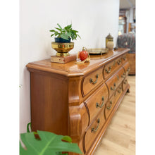 Load image into Gallery viewer, Century Furniture Provincial Curvy 9-Drawer Dresser Vintage Classical Bedroom