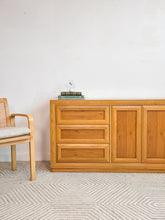 Load image into Gallery viewer, Blonde Thomasville 9 Drawer Dresser