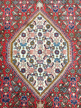 Load image into Gallery viewer, Vintage Bidjar Rug