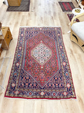 Load image into Gallery viewer, Vintage Bidjar Rug