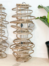 Load image into Gallery viewer, Hanging Rattan Light