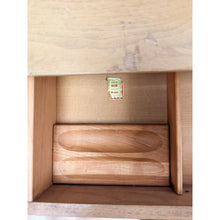 Load image into Gallery viewer, Vintage Davis Furniture MCM Atomic 8 Drawer Dresser With Wood Pulls Clean Lines