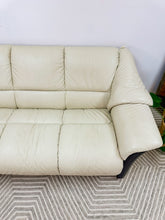 Load image into Gallery viewer, Ekornes Stressless Oslo Loveseat
