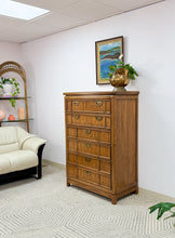Load image into Gallery viewer, Thomasville 6 Drawer Chest of Drawers
