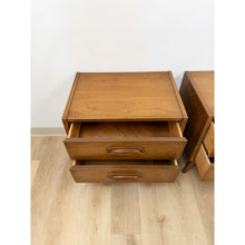 Load image into Gallery viewer, Vintage United MCM Nightstands Collectible Retro Walnut Bedside Tables w Drawers
