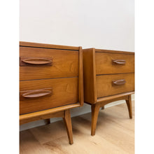 Load image into Gallery viewer, Vintage United MCM Nightstands Collectible Retro Walnut Bedside Tables w Drawers
