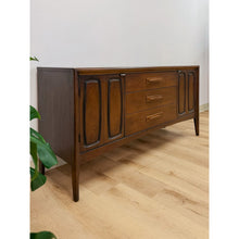 Load image into Gallery viewer, Broyhill Emphasis MCM Credenza Sideboard Rare Vintage Collector Retro Furniture
