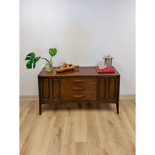 Load image into Gallery viewer, Broyhill Emphasis MCM Credenza Sideboard Rare Vintage Collector Retro Furniture
