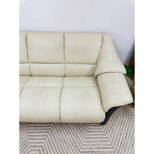 Load image into Gallery viewer, Ekornes Stressless Oslo Loveseat, Cream Color Genuine Leather
