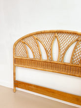 Load image into Gallery viewer, Arched Queen Wicker Headboard
