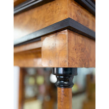 Load image into Gallery viewer, Vintage Faux Burlwood Traditional Entry Console Mirror 4-Drawer Brass Cabinet
