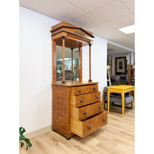 Load image into Gallery viewer, Vintage Faux Burlwood Traditional Entry Console Mirror 4-Drawer Brass Cabinet
