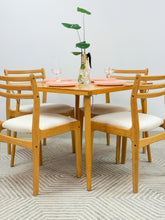 Load image into Gallery viewer, Vintage Table and Chairs Set
