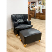 Load image into Gallery viewer, Calia Salotti Italian Black Leather Chair and Ottoman Set Made in Italy
