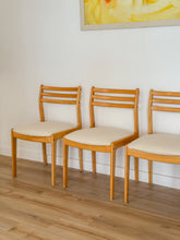 Load image into Gallery viewer, Set of 4 Blonde MCM dining chairs
