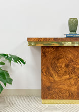 Load image into Gallery viewer, Milo Baughman Style Entry Table
