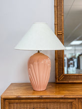 Load image into Gallery viewer, Vintage Shell Lamp
