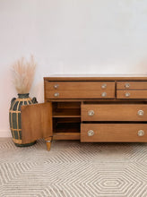 Load image into Gallery viewer, Bernhardt Mid Century Credenza
