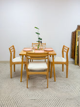 Load image into Gallery viewer, Vintage Table and Chairs Set
