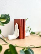 Load image into Gallery viewer, Praying Hands Modern Bookends
