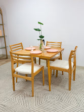 Load image into Gallery viewer, Vintage Table and Chairs Set

