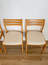 Load image into Gallery viewer, Set of 4 Blonde MCM dining chairs
