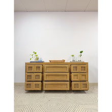 Load image into Gallery viewer, Thomasville Blonde Oak 9-Drawer Dresser Vintage Bedroom Storage MCM Dresser
