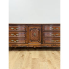 Load image into Gallery viewer, Ornate Thomasville French Provincial 9 Drawer Dresser With Metal Pulls Vintage

