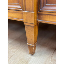Load image into Gallery viewer, Vintage Dresser Drexel Transitional MCM Nine Drawer Lowboy Brass Handles
