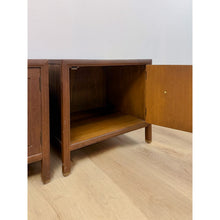 Load image into Gallery viewer, Pair of Vintage MCM Transitional Mersman Clover Walnut End Tables w/ Cabinet

