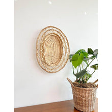 Load image into Gallery viewer, Oval Wall Basket

