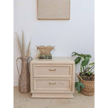Load image into Gallery viewer, Single Thomasville Nightstand
