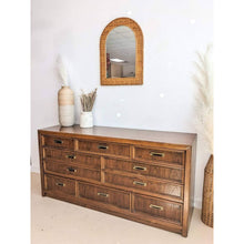 Load image into Gallery viewer, Thomasville 8 Drawer Dresser
