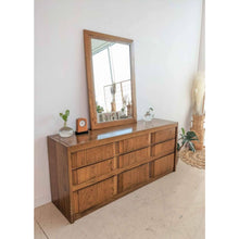 Load image into Gallery viewer, Thomasville Mid Century Long Dresser
