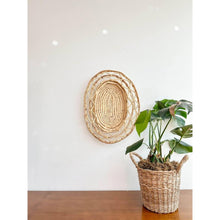 Load image into Gallery viewer, Oval Wall Basket
